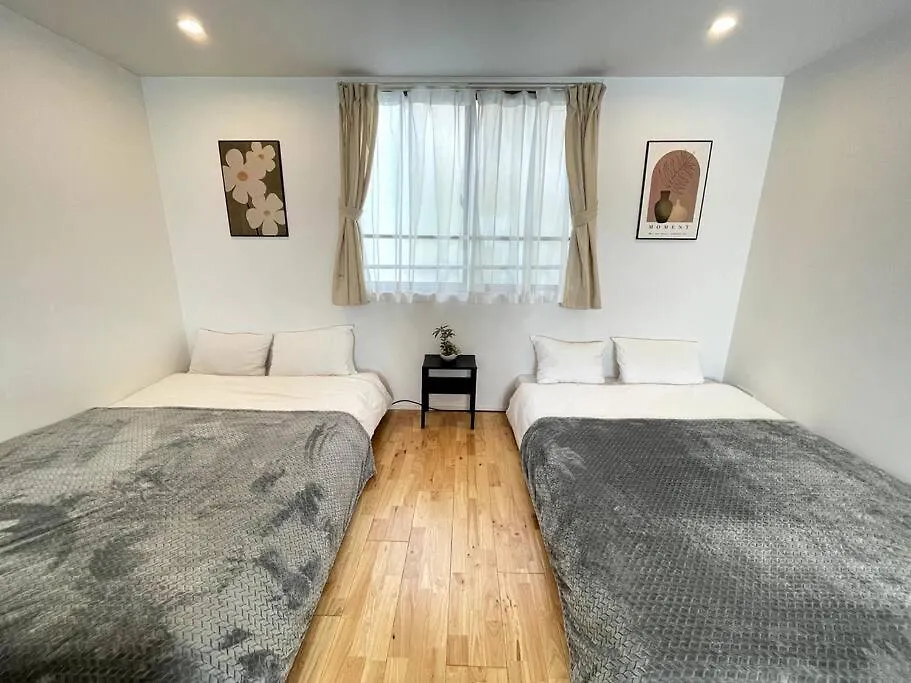 Comma House Minami-Ikebukuro 301 Apartment Tokyo