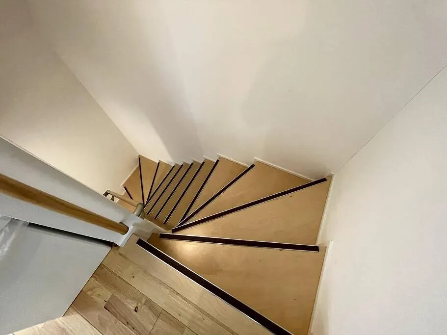 Comma House Minami-Ikebukuro 301 Apartment Tokyo